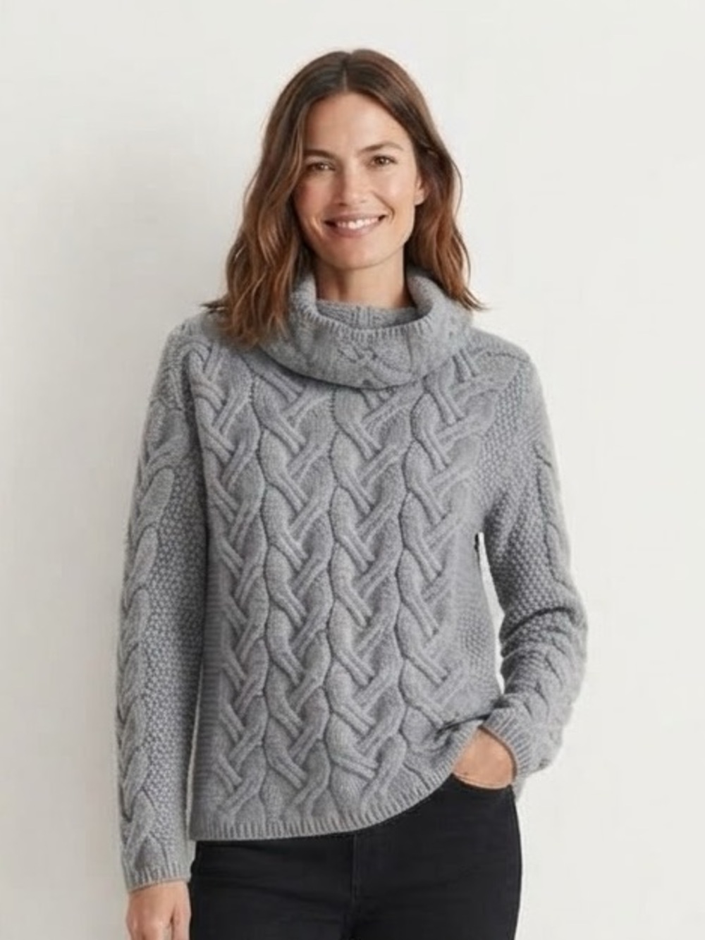 Aran Sz M Cable Knit Gray Merino Wool Ireland Cozy Fisherman Sweater